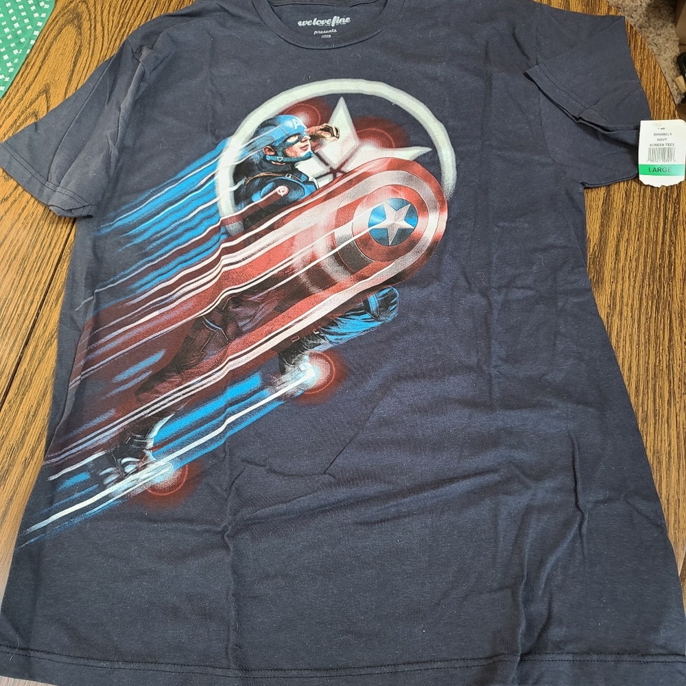 Men's L NWT Marvel Captain America Civil War Short Sleeved T-Shirt - Picture 7 of 12